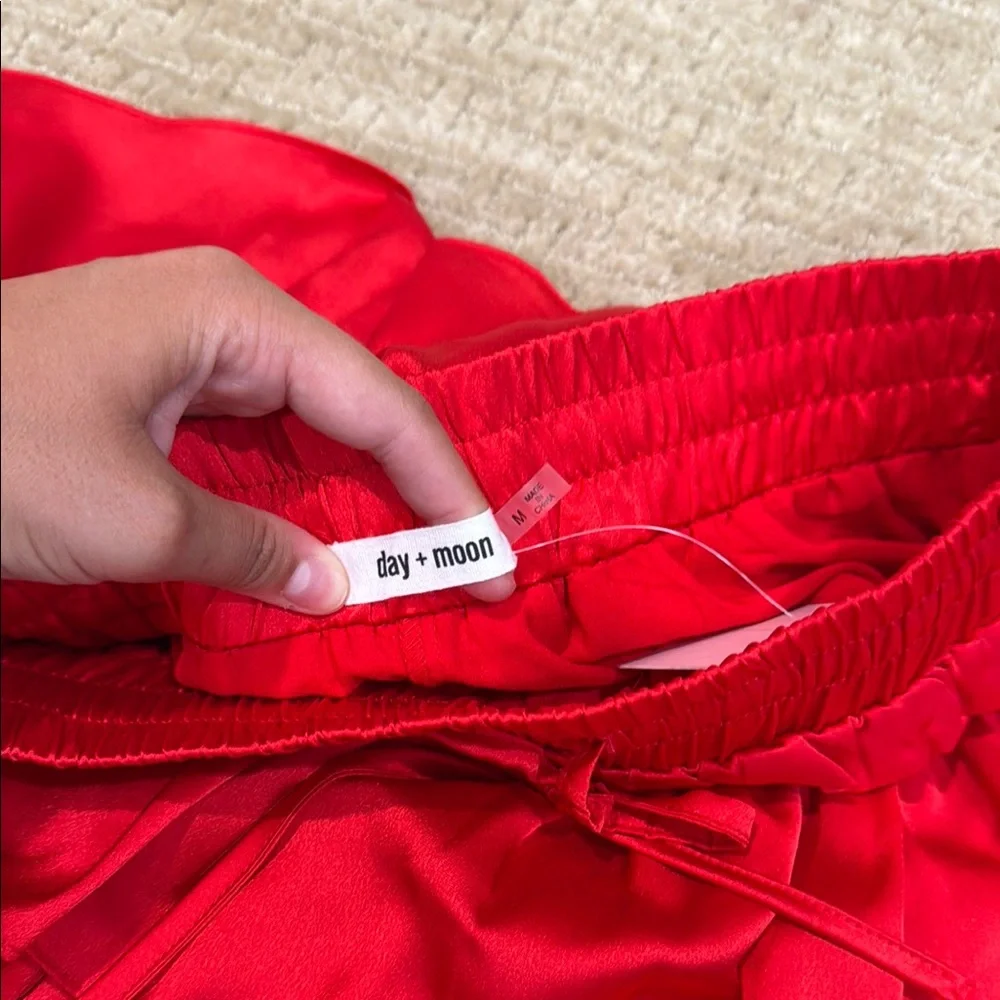 Red Ruffled Mini Skirt - Picture 2 of 3